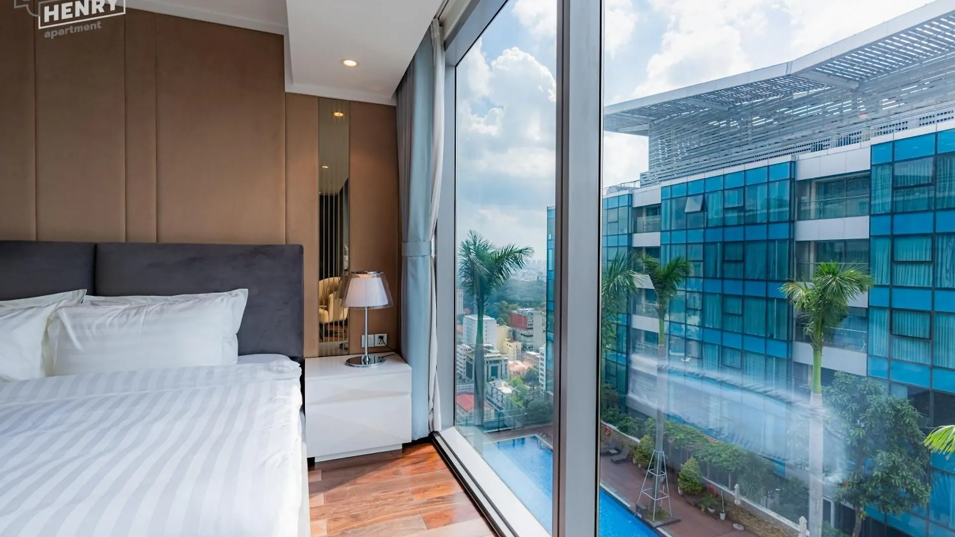 Vincom Center Dong Khoi District 1 Apartment Ho Chi Minh City